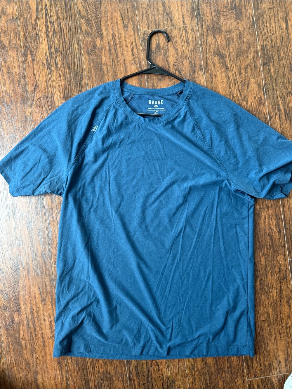 RHONE Men's Short Sleeve Tech Tee in Teal Blue